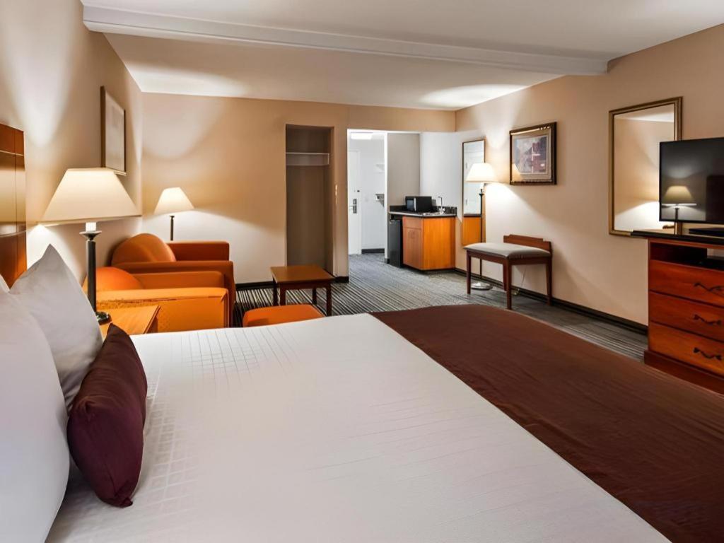 Best Western Plus Twin View Inn And Suites Redding Esterno foto